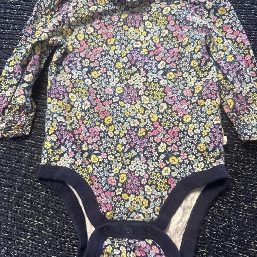 Baby Gap Floral Long Sleeve Bodysuit 6-12M Organic Cotton Navy Pink Yellow